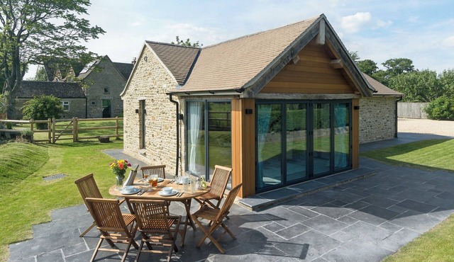 1 bedroom accommodation in Berkley, near Frome in Bath