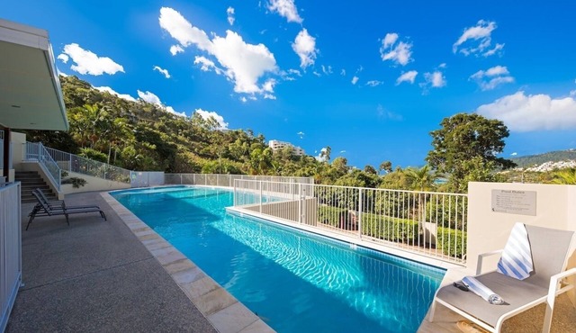 2 Bedroom Apartment in the heart of Airlie Beach with beautiful water views. in Airlie Beach