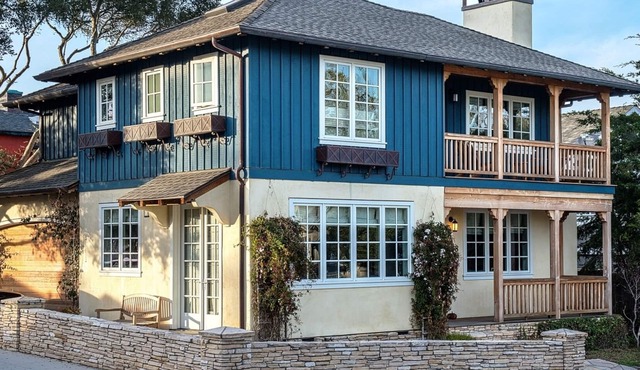 3684 Jewel by the Sea ~ Walk to Town and the Beach in Pacific Grove