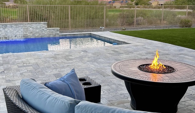 4 bed 3.5 bath modern ranch home with private pool/spa and golf course view in Goodyear