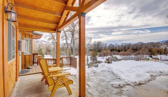 6 Mi to Chico Hot Springs: Villa w/River Access in Emigrant