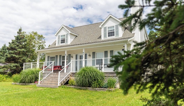 Adventure Awaits at Salt & Tide Ocean Retreat in Hubbards