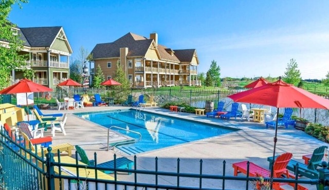 Adventure-Ready Stay Near Slopes, Trails & Village Dining l Family-friendly Room in Blue Mountains