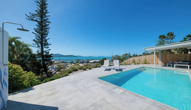 Airlie On Airlie | Luxury Holiday Rental Airlie Beach | Whitsundays in AIRLIE BEACH