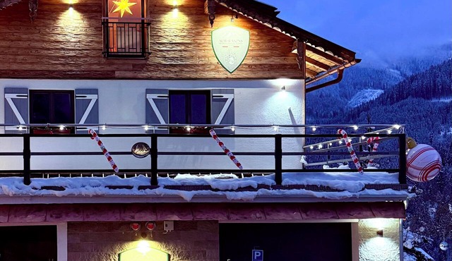 ALM SEASONS PREMIUM CHALET * (s) in Saalbach