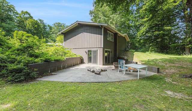 🏡 Arcadia Bluffs Ranch – 46 Acres of Serenity | Near Lake MI Boat Parking ➠ 3528 in Bear Lake