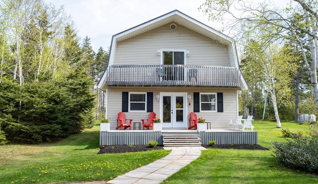 Beach, Golf, Relax & Enjoy Our Beautiful Stanhope, PEI Cottage for your vacation in Stanhope