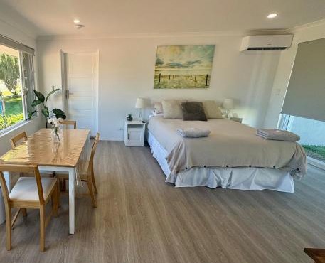 Beach Guesthouse! in Perth