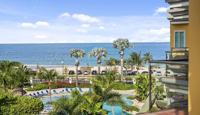 Beachfront - Flamingo Luxury 2BR condo - E423 in Eagle Beach