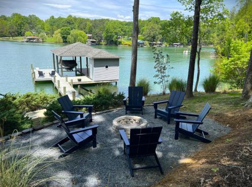 Blue Heron Cottage in Huddleston