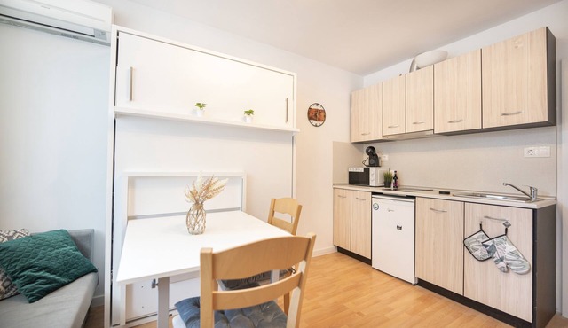 Boho Spa Apartments with Sauna - 1BR in Sofia