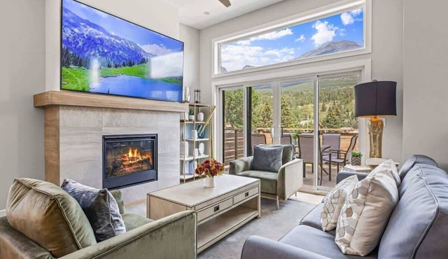 BRAND NEW|Vienna by SSR|TopView|Luxury|PRIVATE HOT TUB|4BR (BL# RES-11679) in Canmore