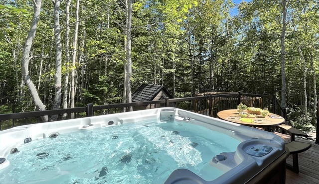 L'Escale de la Martine - Intimacy, SPA and woodland in Petite-Rivière-Saint-François