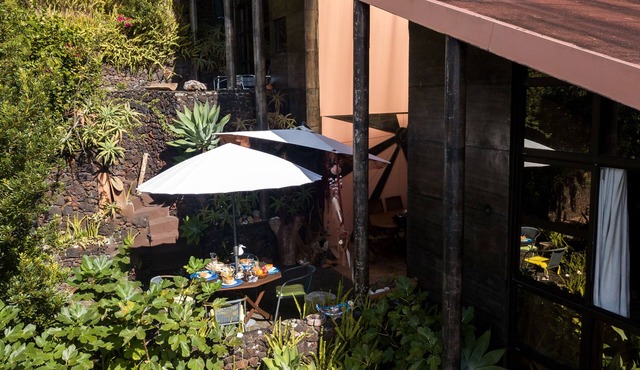 Caloura 66 - Vacation Villa in Lagoa