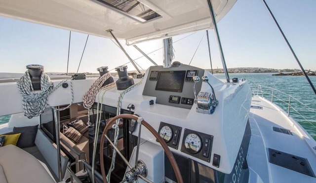 Caribbean Sun and Beach Sailing Adventure from San Martín in Saint Martin
