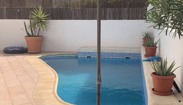 Casa Maravilla Stunning and Bright holiday retreat with private pool and views in Amarilla Golf
