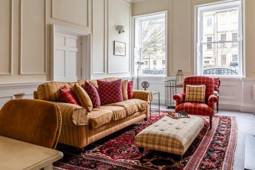 Catharine Place - Elegant Central 1-Bed Gem with Private Garden in Bath