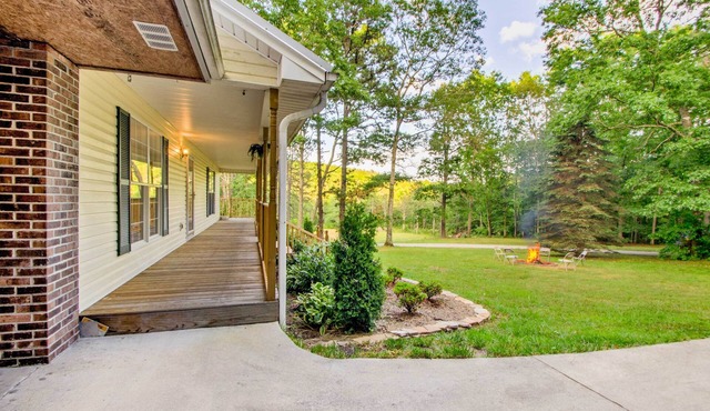 Cedar Mountain House on 12 Acres - Near Trails! in Cedar Mountain