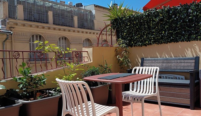 Charming Studio with Large Terrace & Right in the Heart of the City - Near Nice Étoile in Nice
