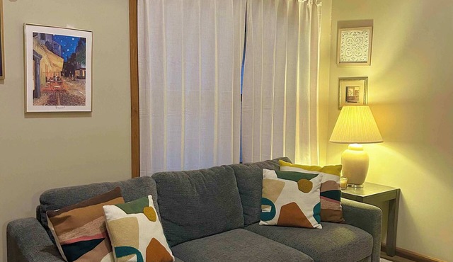 Comfortable 2BR-2BA Mountain Getaway Near Slopes in Davis