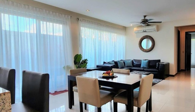 Cozy 1be/1ba on 12 street gym+pool+100mbps internet in Playa del Carmen