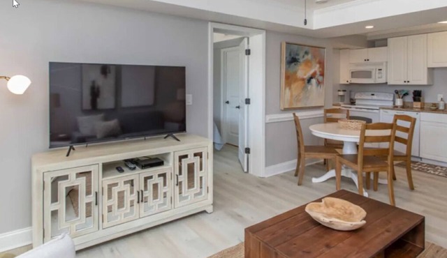 Cute Condo with Pool view. Water park is right outside your door! in Pawleys Island