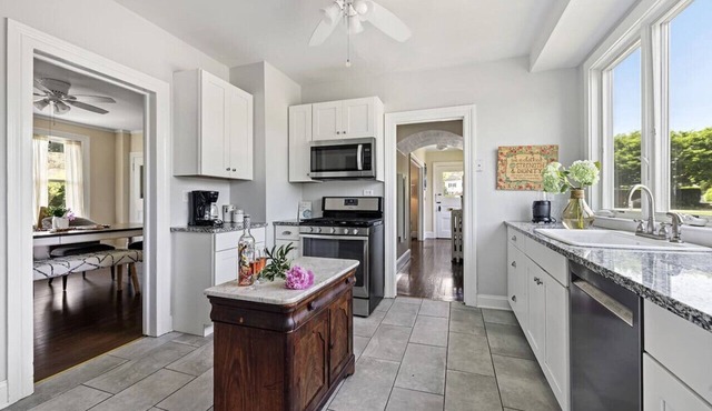 East Hampton Village Oasis in East Hampton