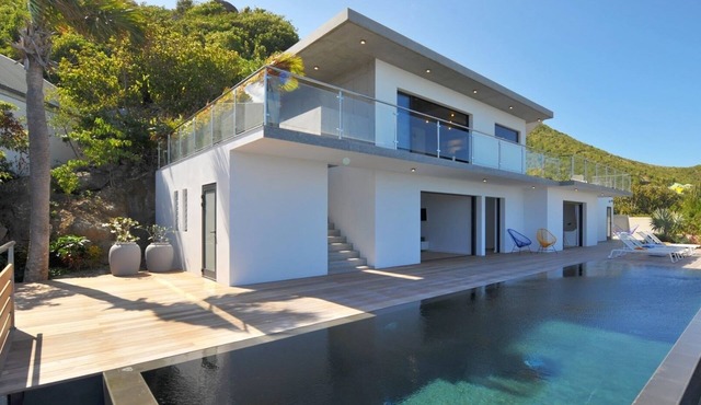 Eranos (1/2 Rooms) Luxury villa in St. Barts