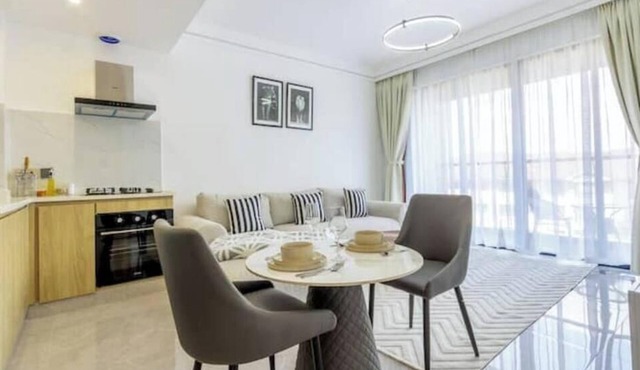 Executive Work-Ready 1BR Walk to Junction Mall in Nairobi