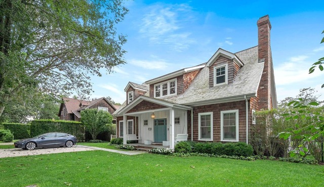 Family Friendly East Hampton Village Home in East Hampton