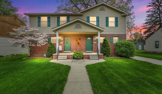 FamilyNest/King Bd/GameRoom in Royal Oak