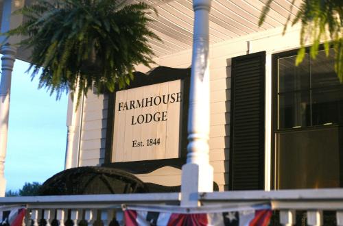 Farmhouse Lodge in Altmar