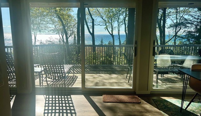 Good Hart Beach Cottage on 100' of Private Beach on Lake Michigan in Harbor Springs