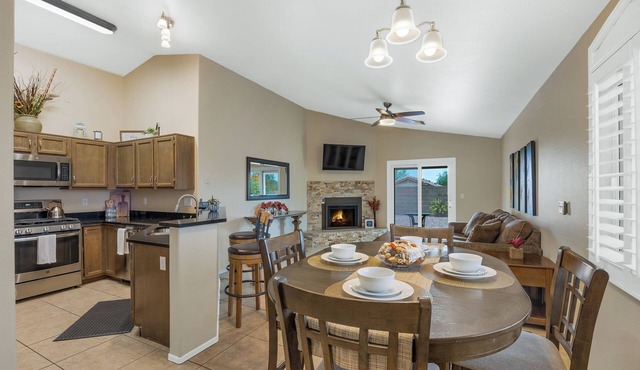 Gorgeous Vacation Home - Trails, Golf & Dining in Marana