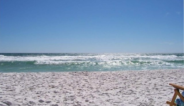 Gulf Front, Top Floor End Unit with Front & Side View of Gulf in Fort Walton Beach