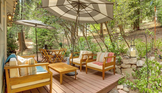 Hike, Ski, Relax: Mtn Getaway in Lake Arrowhead in Lake Arrowhead