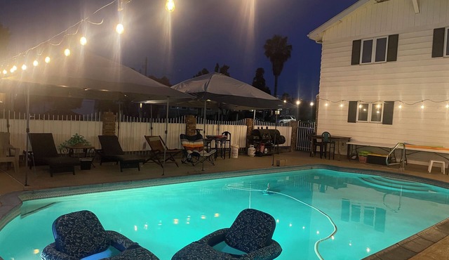 Home In Charming Historical Town Near Forest Falls and Big Bear Lake. Pets We❤️ in Redlands