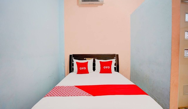 Hotel O Senja Syariah in Gresik