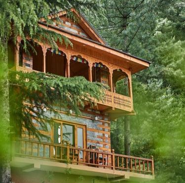 Jana Trails - Kath Kuni Duplex Chalet with Valley View in Manāli