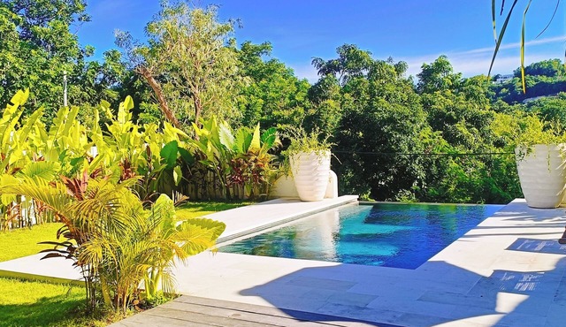 Kaz Coco Uluwatu pool Villa in Bali