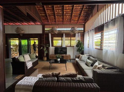 KAZ DIBWA Beach House
