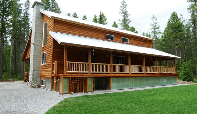 King's Cabin, just 2 miles from the Park entrance in West Glacier! in West Glacier