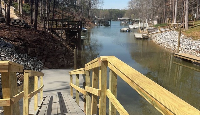 Lake Norman Boating Cabin in Denver NC in Denver