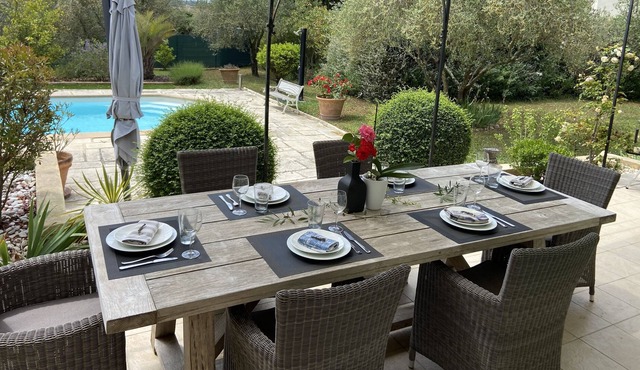 Le Mas des Oliviers in Châteauneuf-Grasse