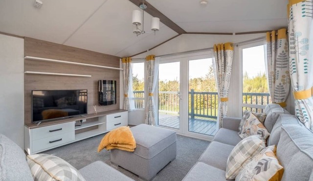 Lisa Marie-Luxury Caravan-Seton Sands-8 Berth in Seton Sands Holiday Park