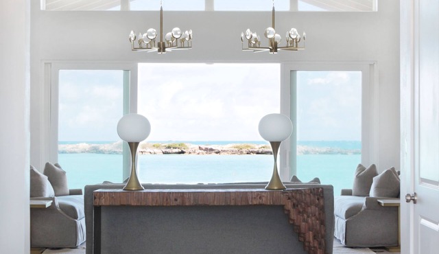 Luxurious 5000 sq ft Beachfront Villa ON TROPIC OF CANCER BEACH in Exuma