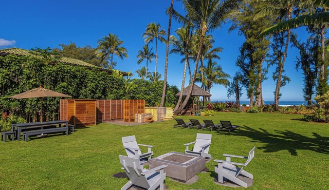 Luxurious Beachfront Retreat in Hanalei