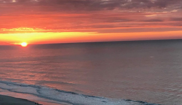 Luxury Margate 4bdrm condo with ocean view.10% off summer weeks! in Myrtle Beach