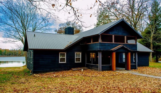 Luxury Oneida Lake Rental for a Fun New York Family Vacation in Cleveland