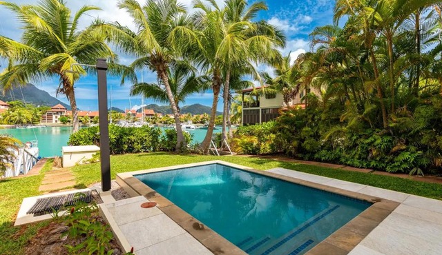 Maison Bigorno by Simply-Seychelles